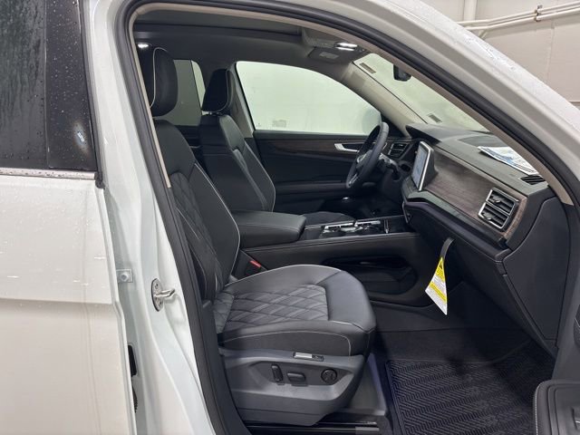 New 2026 Volkswagen Atlas SEL Premium R-Line image 7