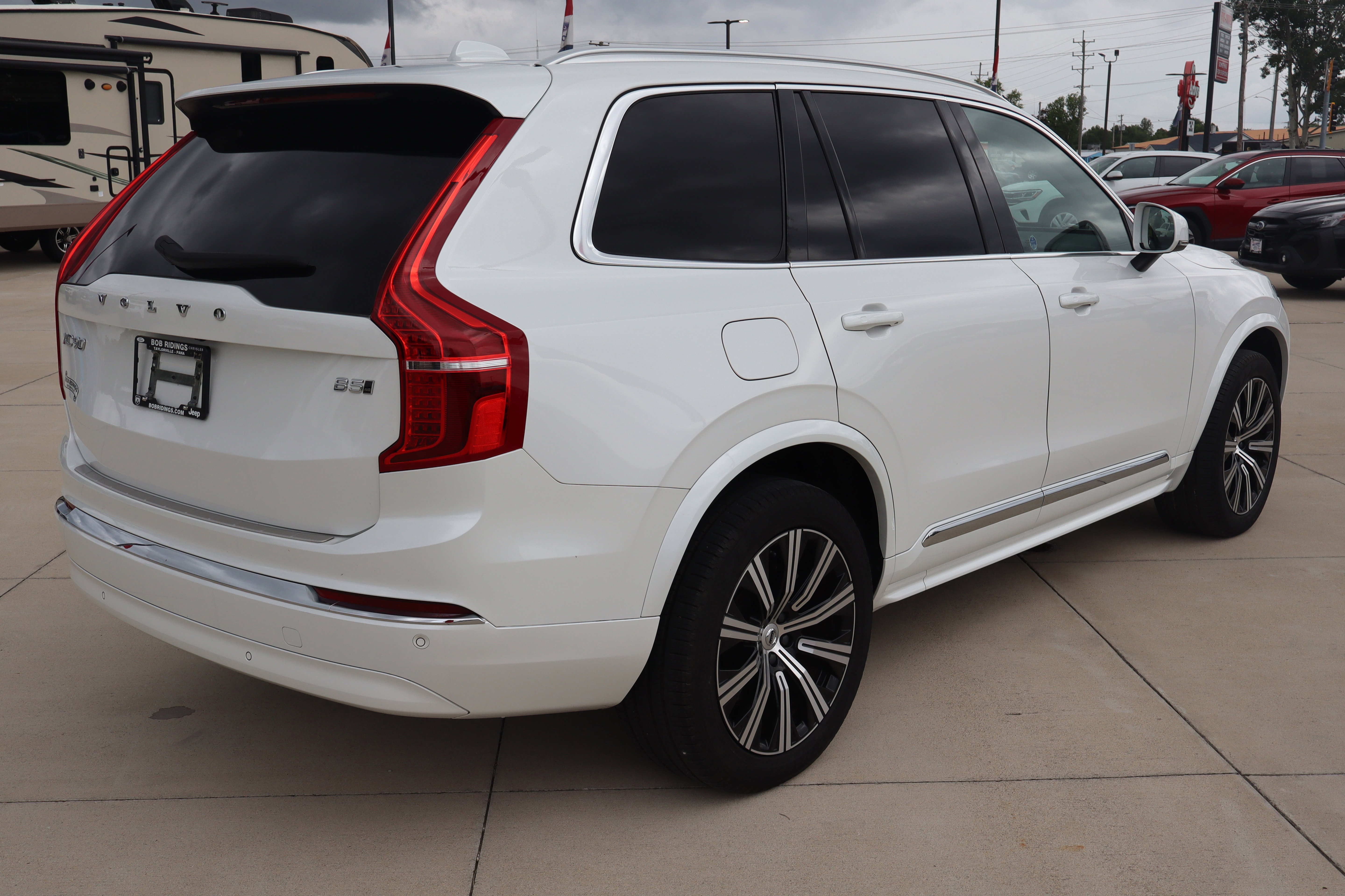 Used 2024 Volvo XC90 B5 Core w/ Protection Package Premier AWD/4WD image 6