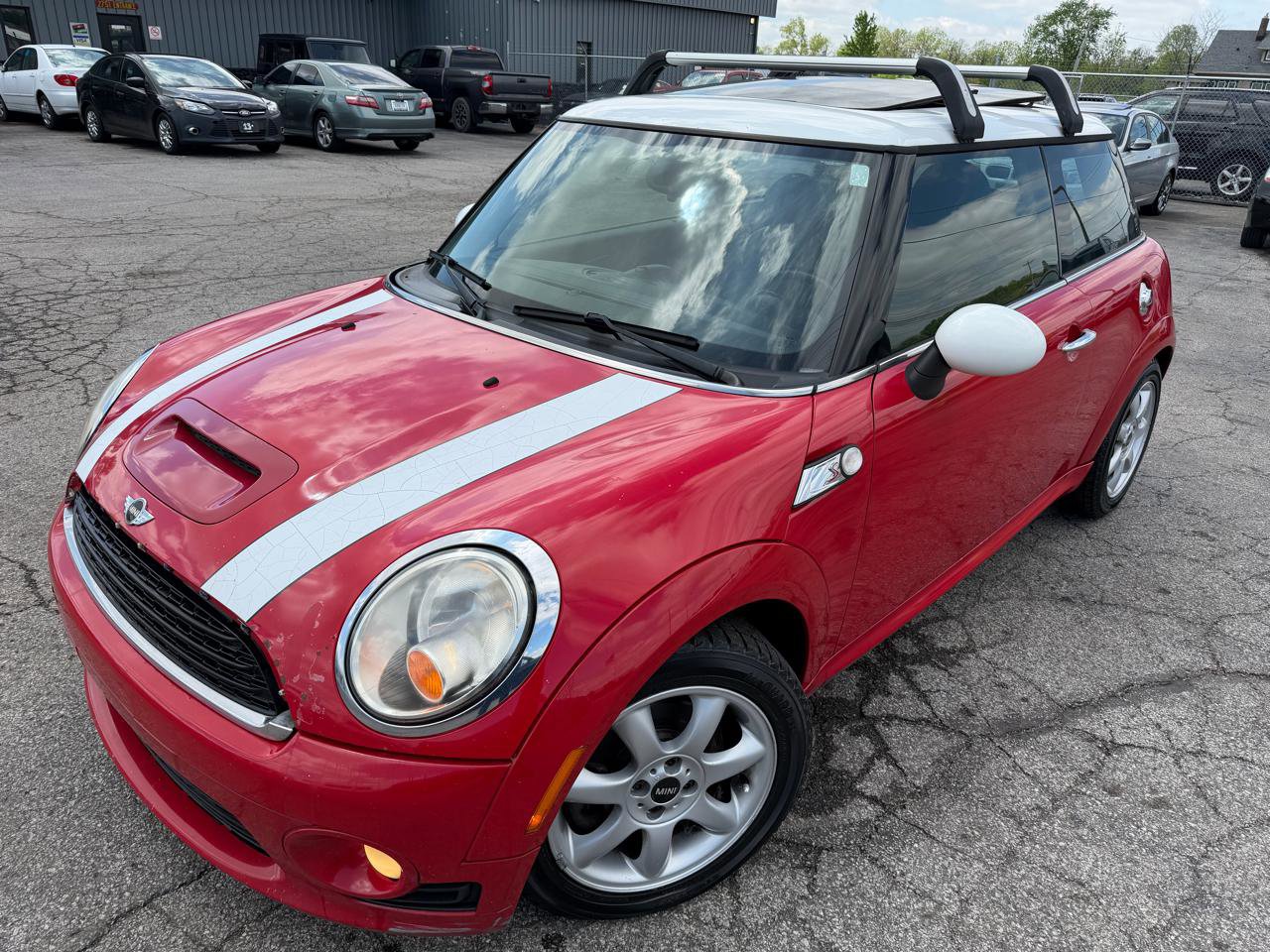 Used 2010 MINI Cooper S FWD image 2