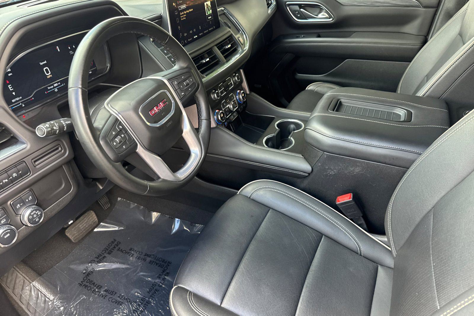 Used 2024 GMC Yukon SLT image 9