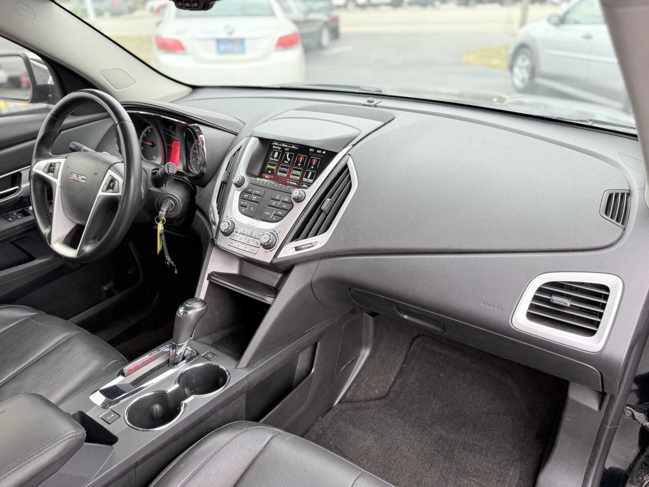 Used 2017 GMC Terrain SLT w/ Driver Alert Package I FWD image 30
