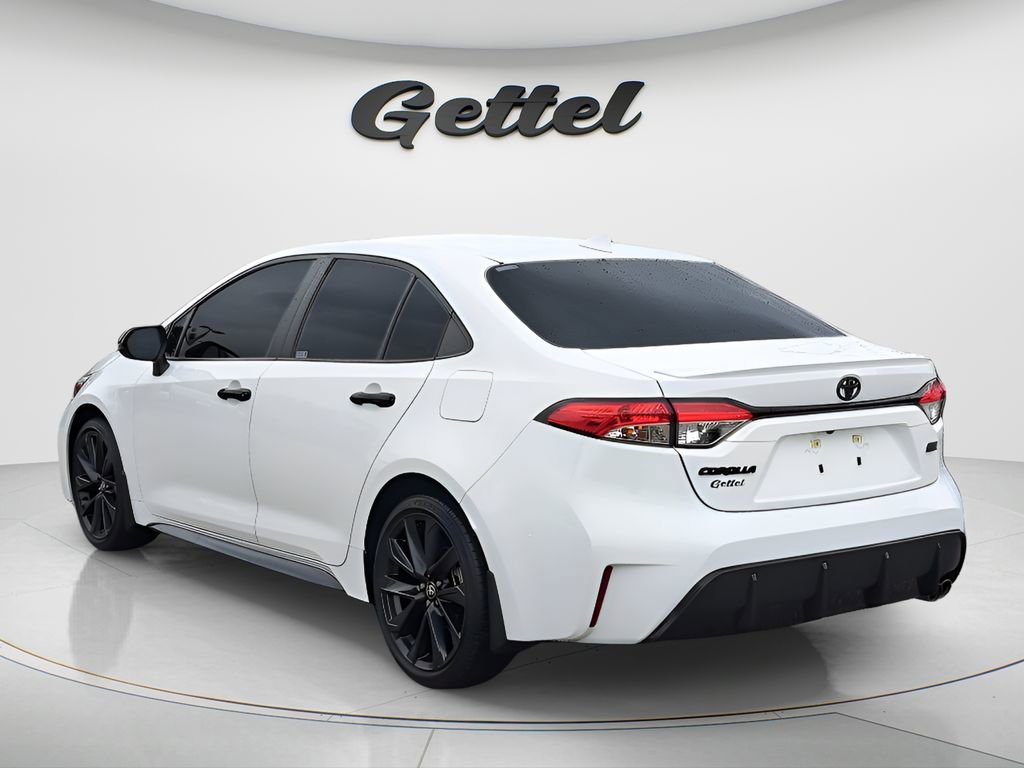 Certified 2024 Toyota Corolla SE w/ SE Premium Package image 4