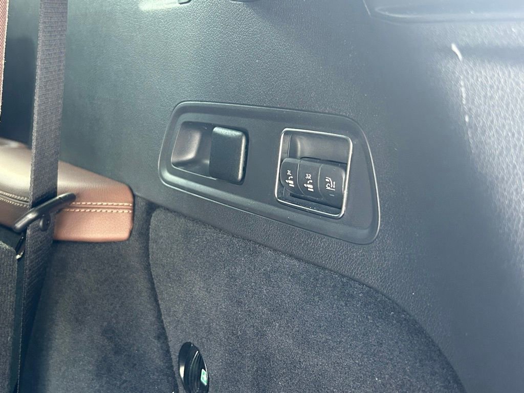 Used 2024 Mercedes-Benz GLS 580 4MATIC w/ Warmth & Comfort Package image 53