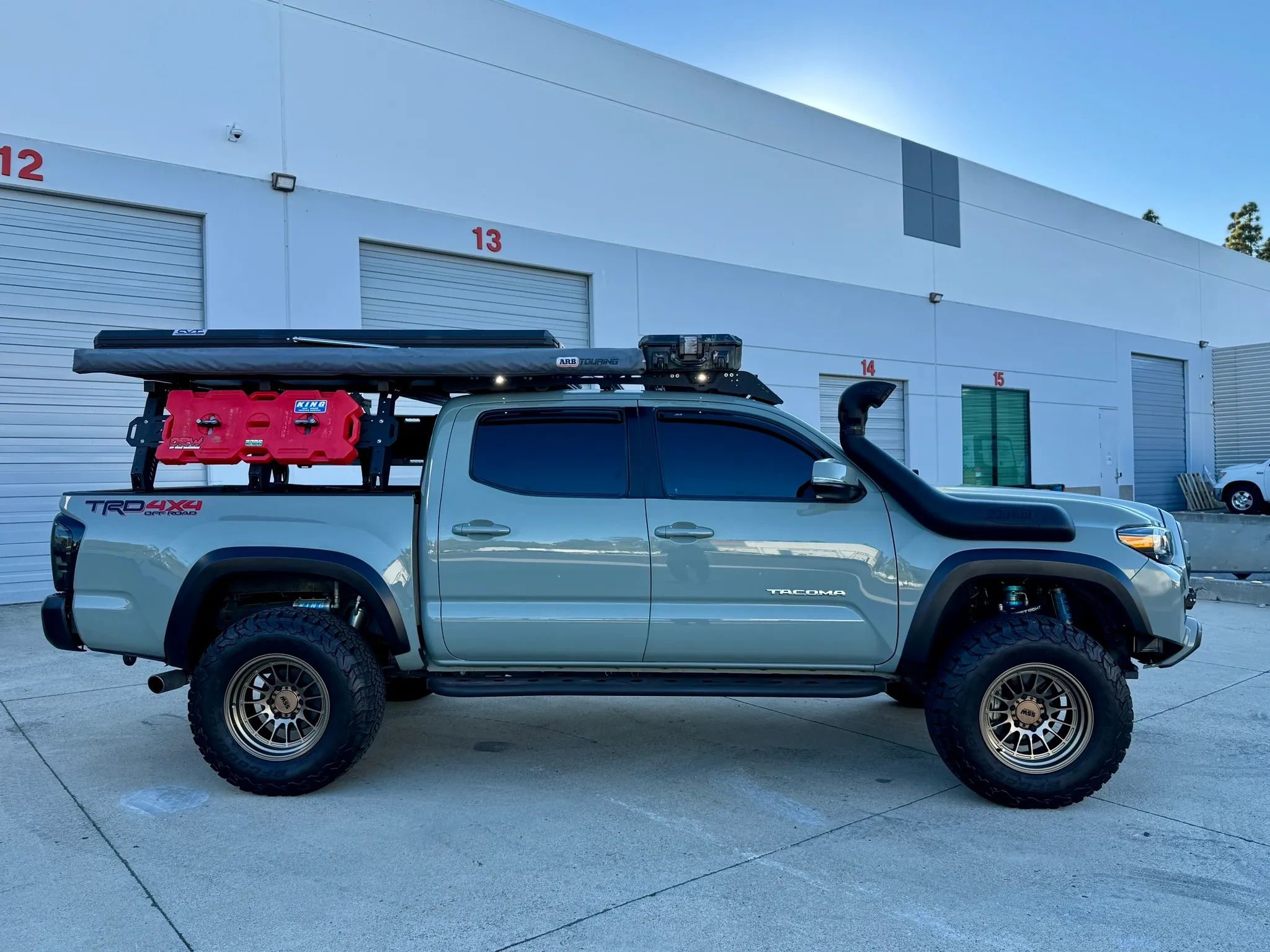 Used 2023 Toyota Tacoma TRD Off-Road AWD/4WD image 12