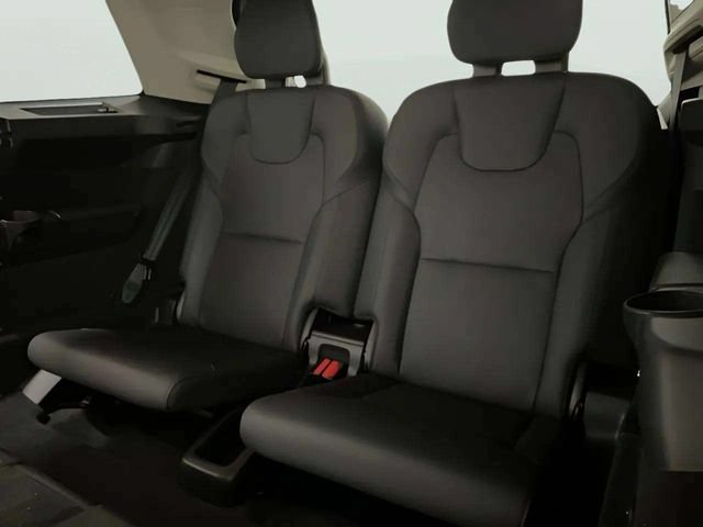 Used 2025 Volvo XC90 T8 Plus w/ Protection Package Premier AWD/4WD image 73
