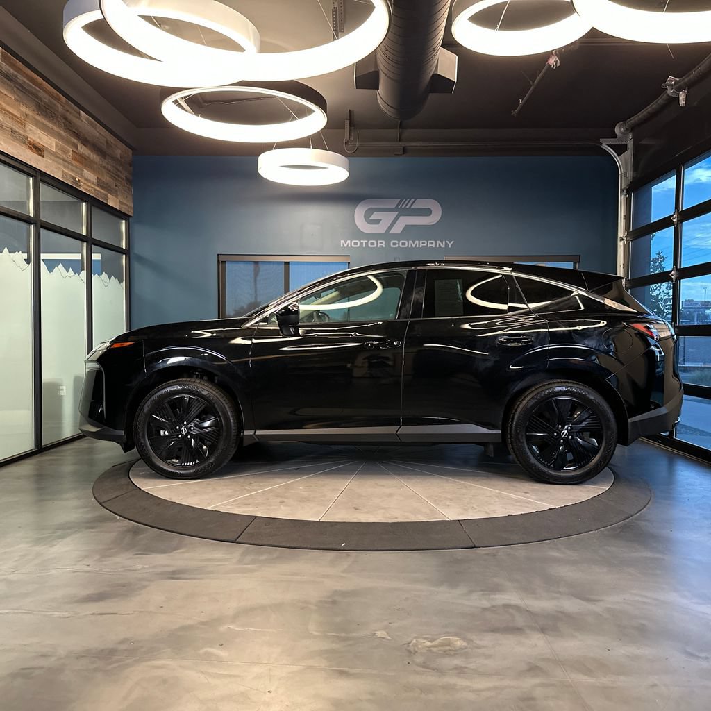 Used 2025 Nissan Murano SV AWD/4WD image 6