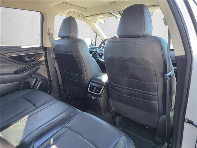 Used 2025 Subaru Outback Limited image 22