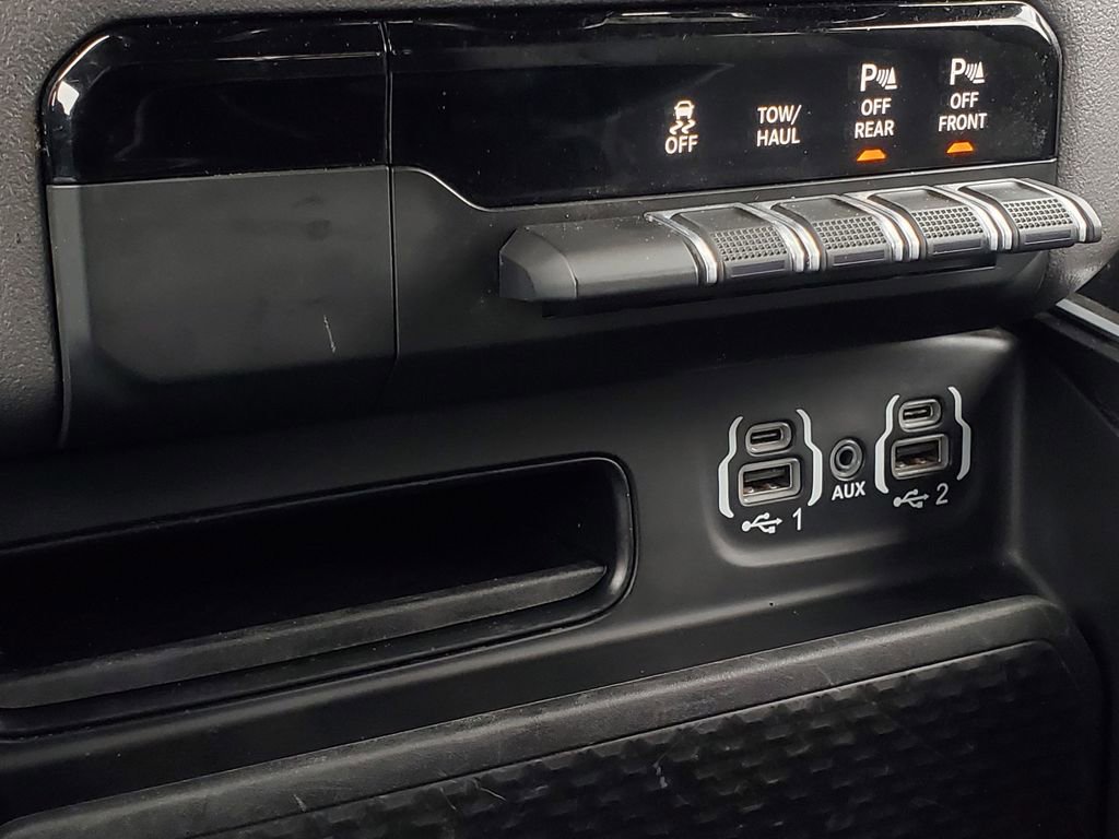 Used 2022 RAM 1500 Big Horn AWD/4WD image 25