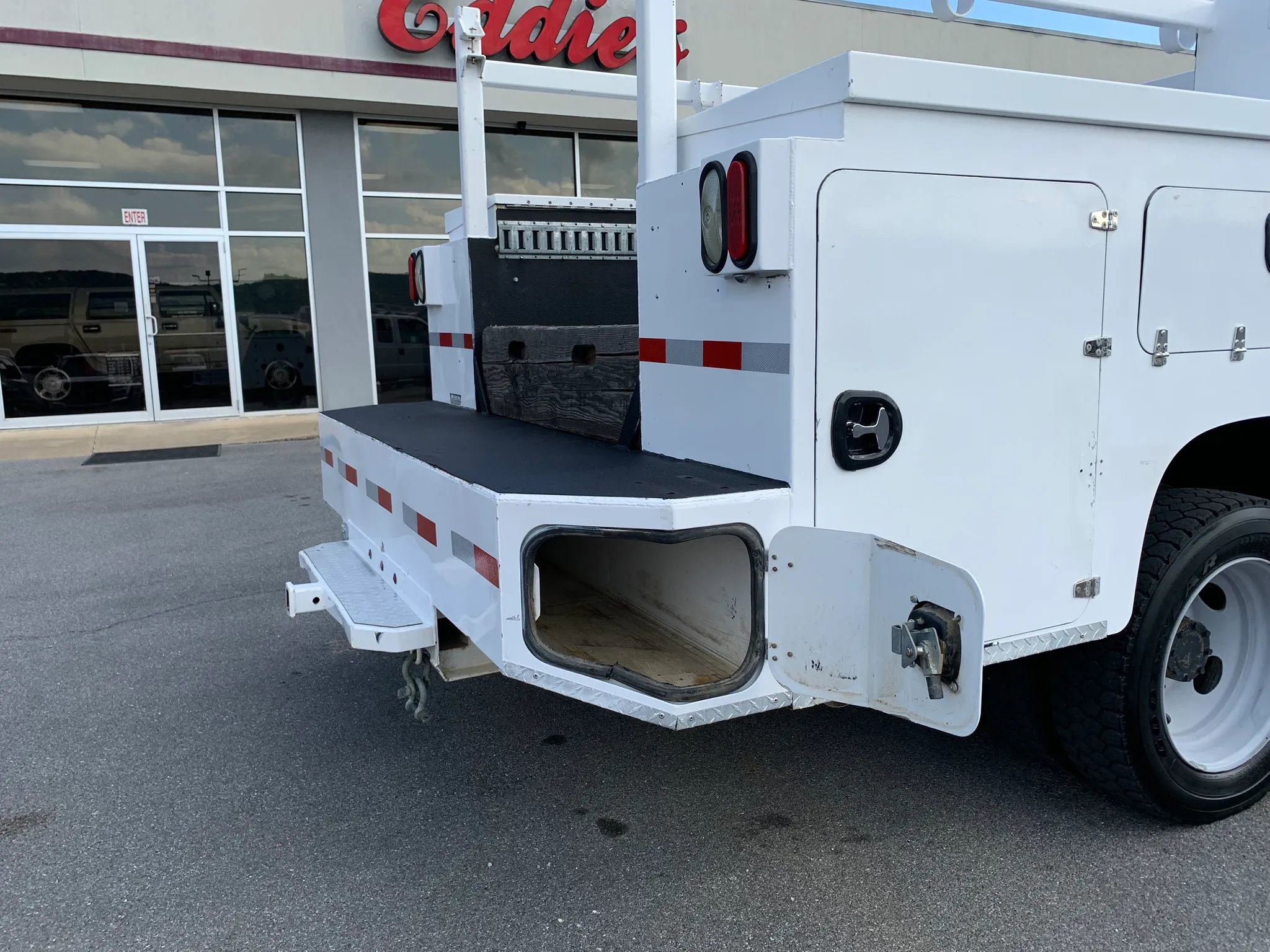 Used 2015 Ford F450 XL w/ Power Equipment Group AWD/4WD image 37