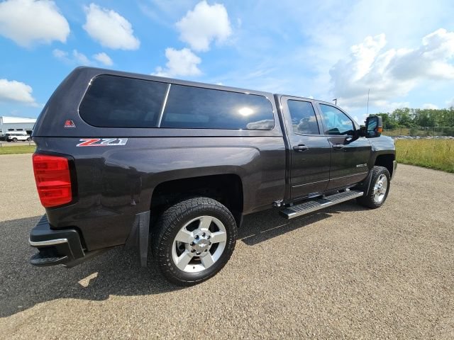 Used 2016 Chevrolet Silverado 2500 LT w/ LT Convenience Package AWD/4WD image 3