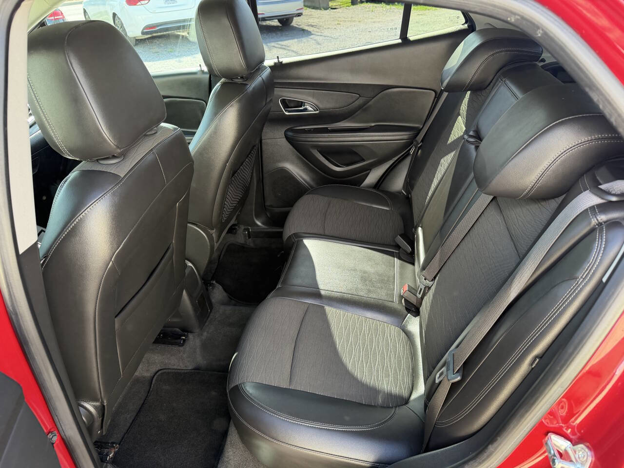 Used 2016 Buick Encore FWD image 18