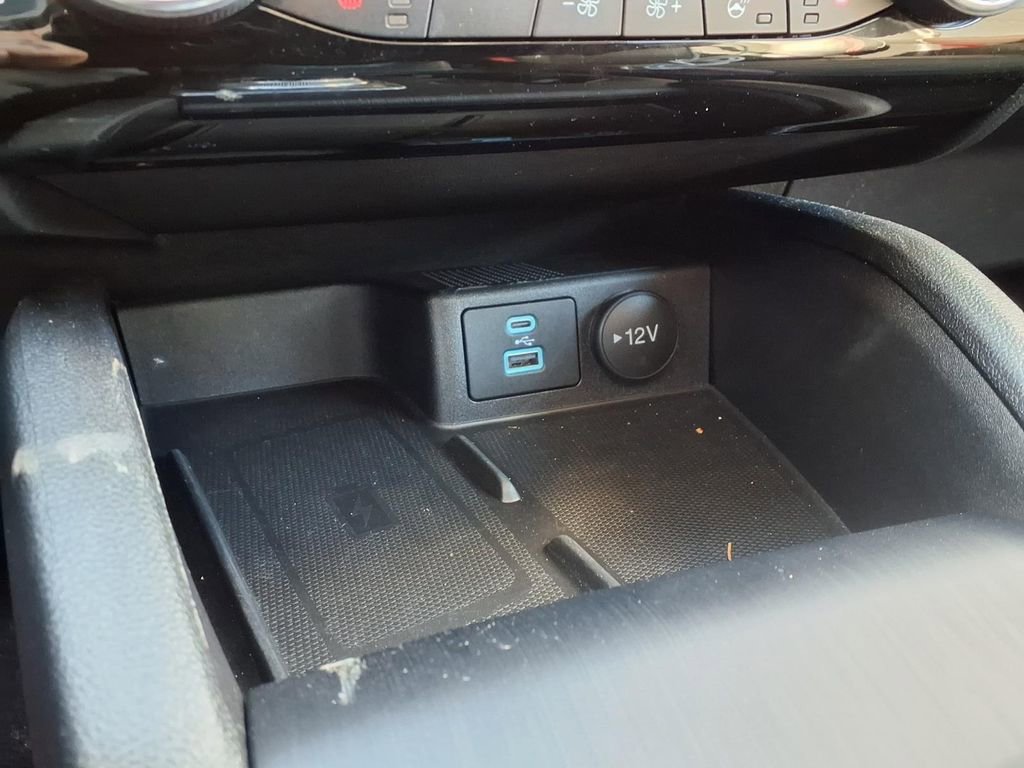 Used 2022 Ford Escape SEL w/ SEL Stealth AWD Package image 15