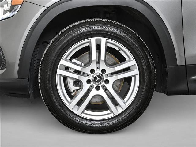 Certified 2021 Mercedes-Benz GLB 250 4MATIC image 26