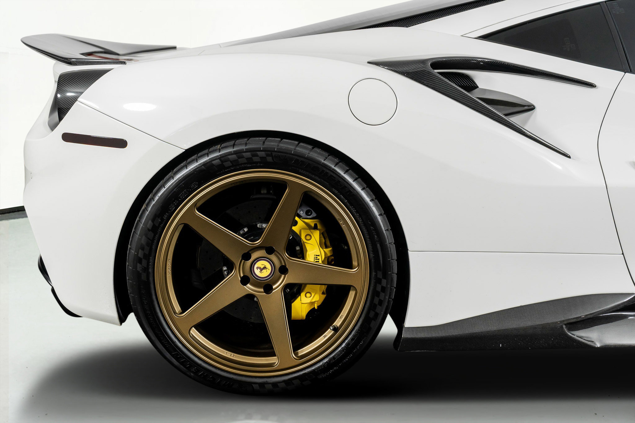 Used 2016 Ferrari 488 GTB Coupe Modified image 8