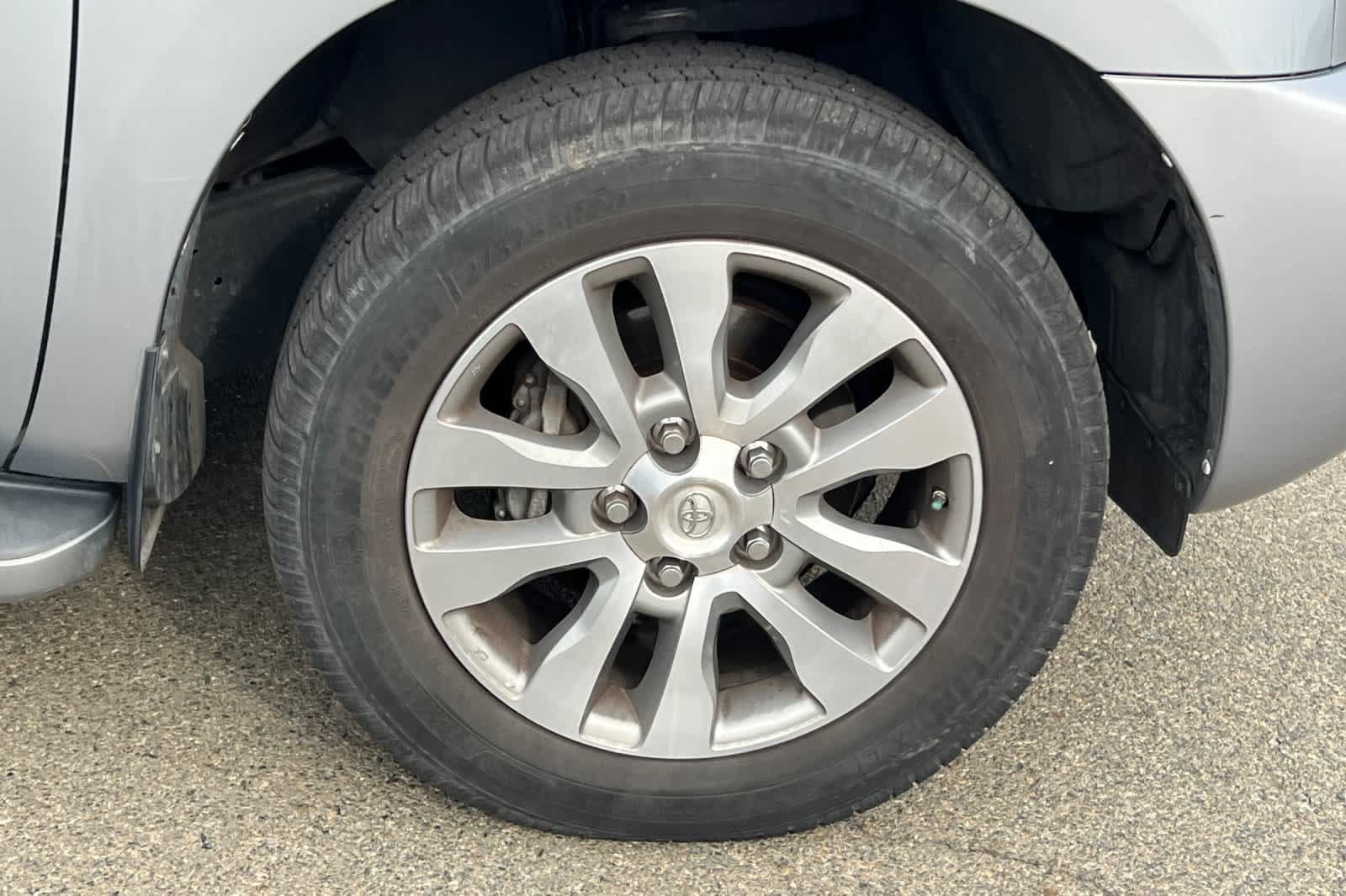 Used 2015 Toyota Sequoia Limited RWD image 18