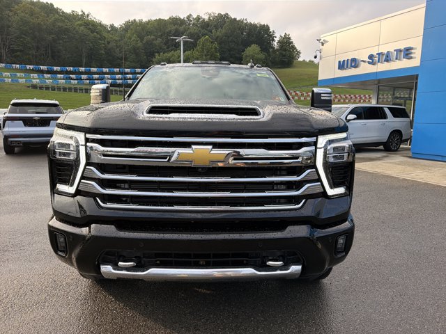 Used 2026 Chevrolet Silverado 3500 High Country w/ High Country Premium Package AWD/4WD image 14