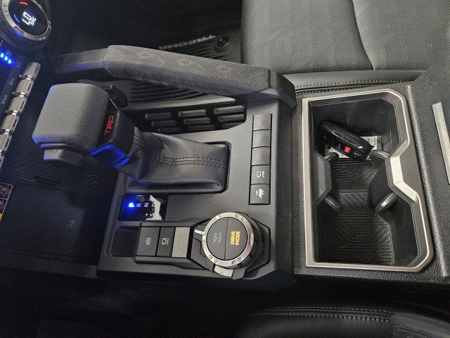 Used 2025 Toyota Tacoma TRD Sport w/ TRD Sport Premium Package AWD/4WD image 26