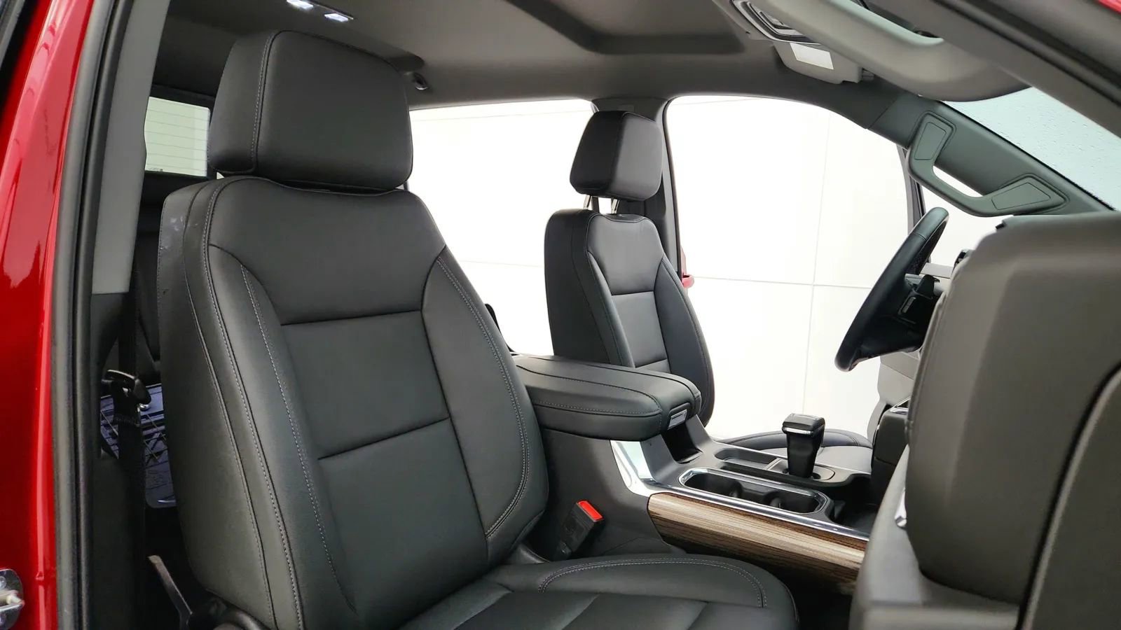 Used 2024 Chevrolet Silverado 1500 RST image 39