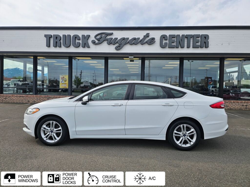 Used 2018 Ford Fusion SE FWD image 1