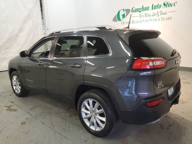 Used 2016 Jeep Cherokee Limited w/ Luxury Group image 4