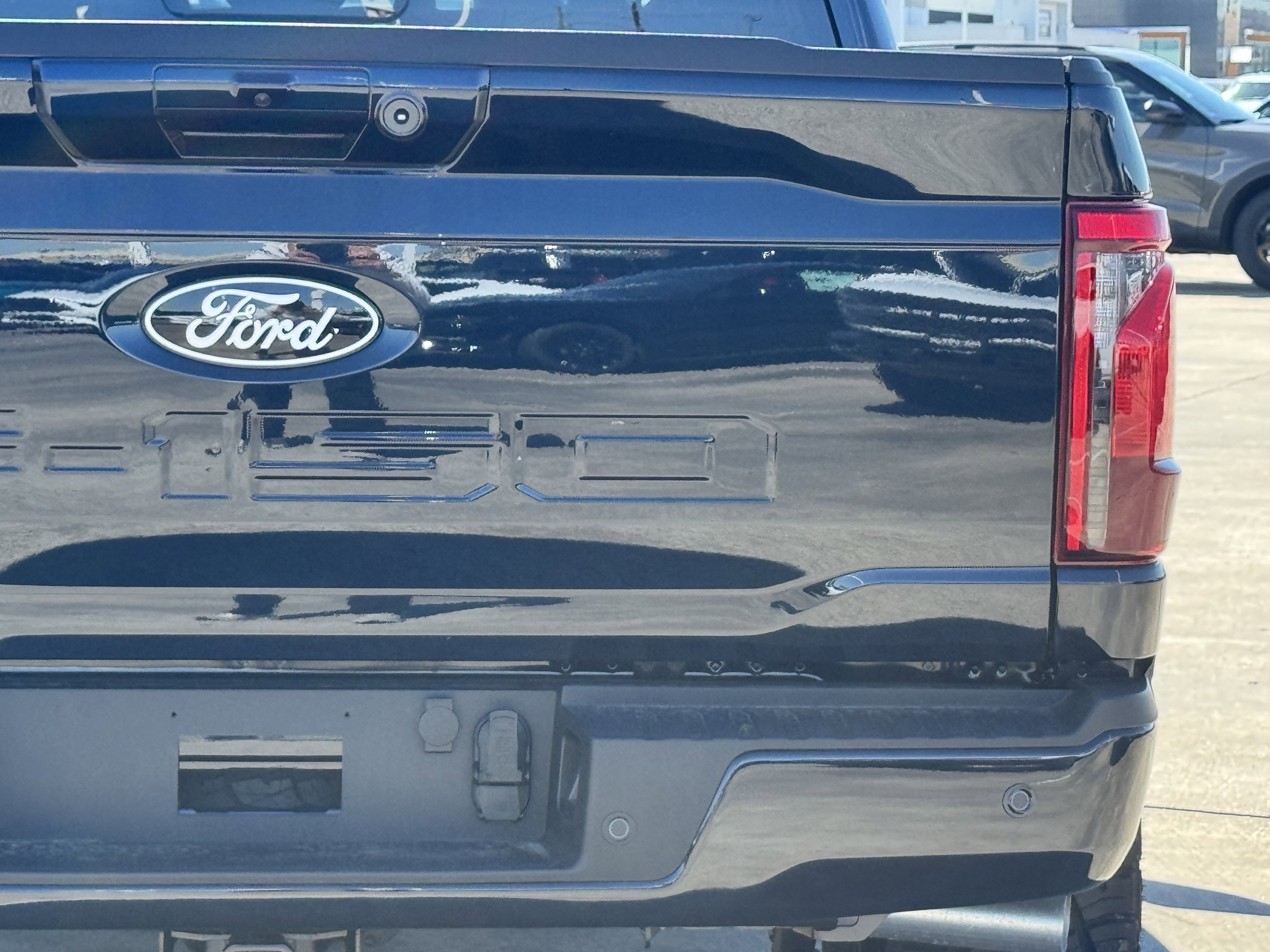 New 2026 Ford F150 XLT w/ Equipment Group 302A MID AWD/4WD image 10