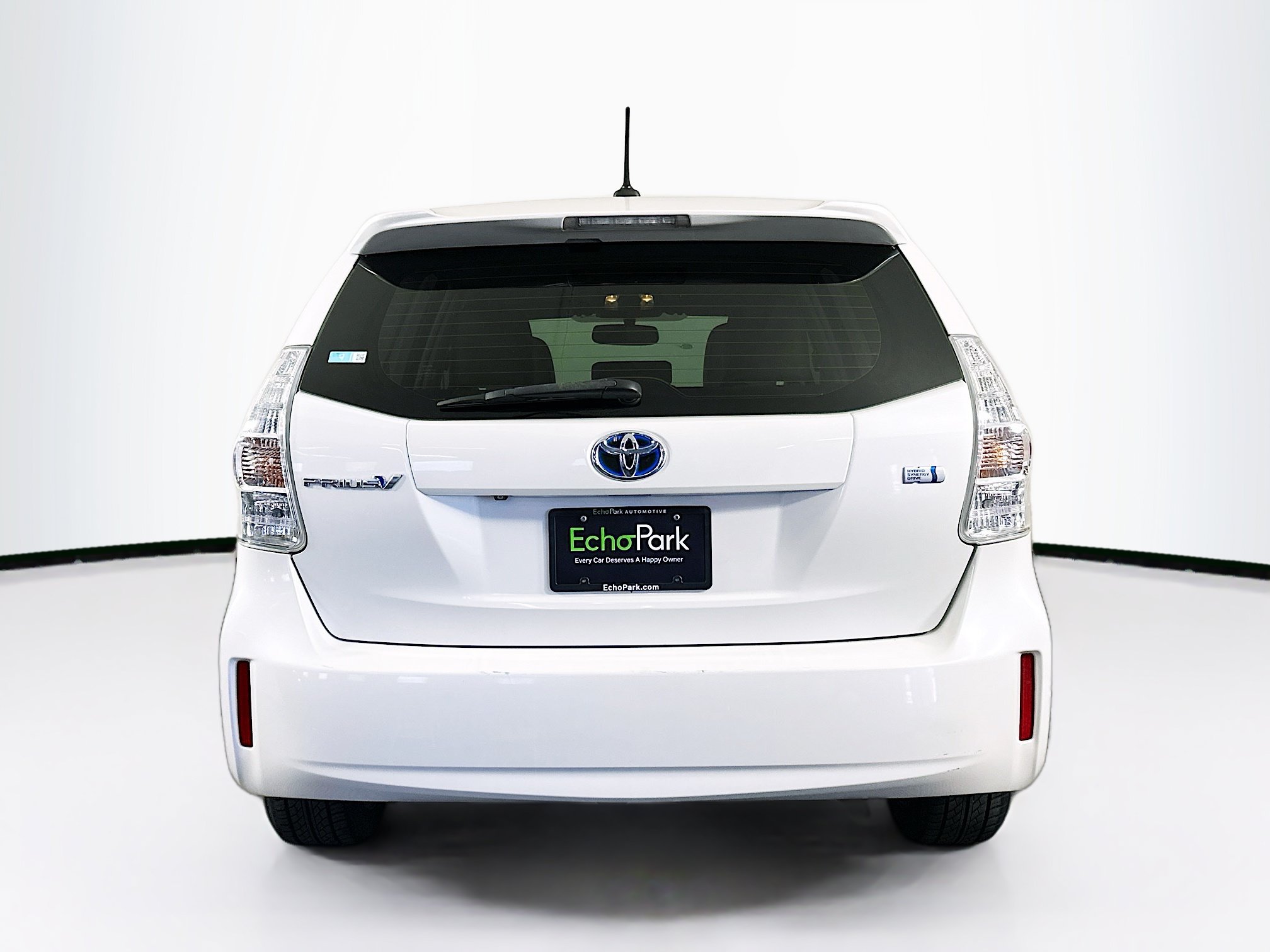 Used 2013 Toyota Prius V Five w/ Preferred Accessory Pkg FWD image 7