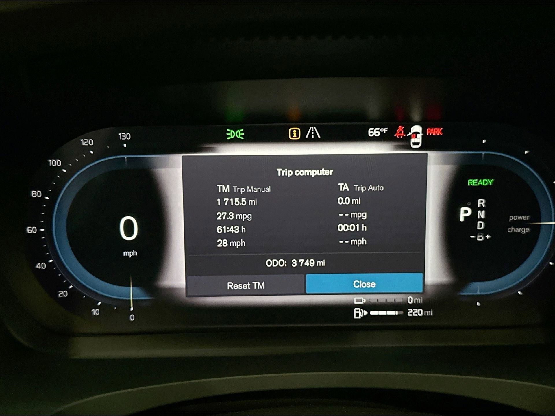 New 2025 Volvo S90 T8 Ultra image 32