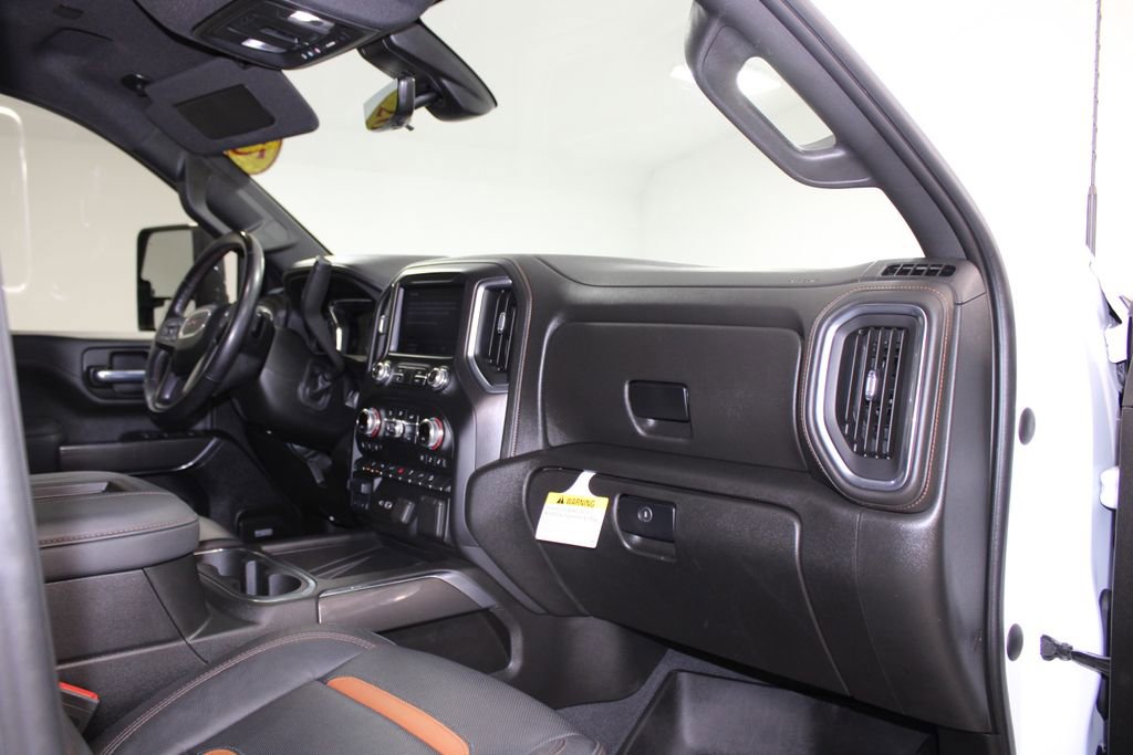 Used 2022 GMC Sierra 2500 AT4 w/ AT4 Preferred Package AWD/4WD image 31