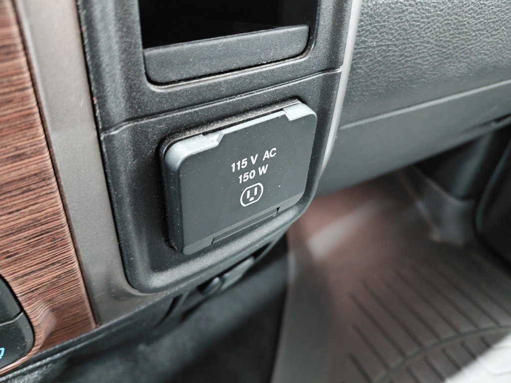 Certified 2018 RAM 1500 Laramie image 39