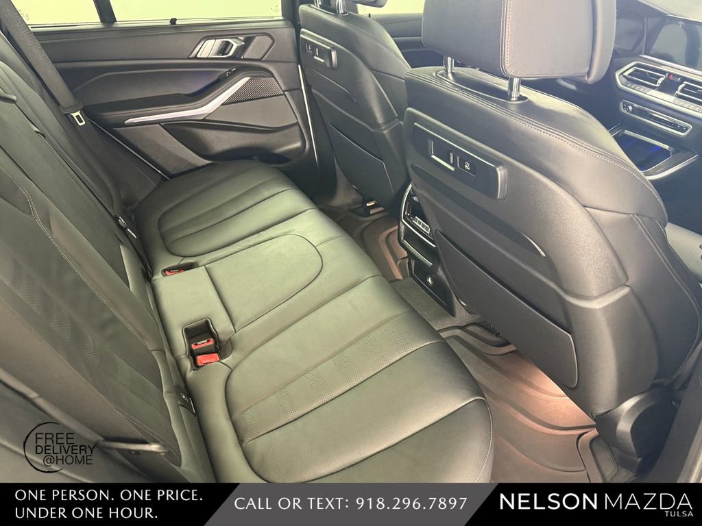 Used 2022 BMW X5 M50i w/ Executive Package AWD/4WD image 40