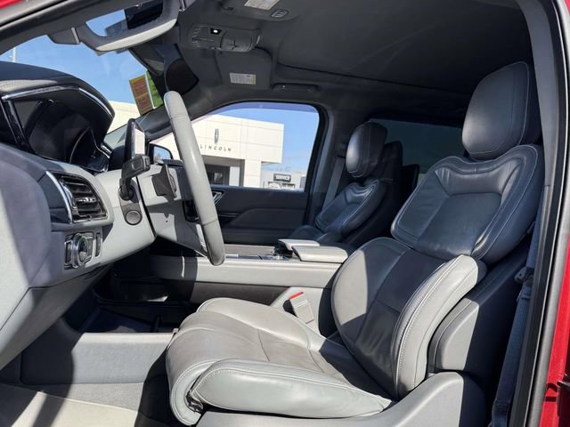 Used 2019 Lincoln Navigator L Reserve w/ Cargo Package image 7