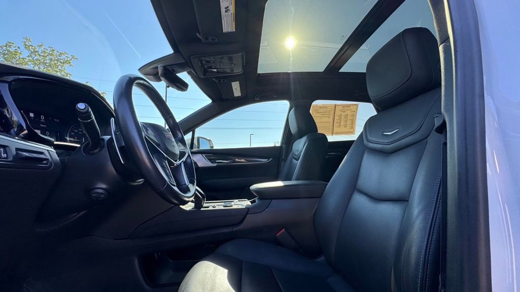 Used 2022 Cadillac XT5 Sportv w/ Technology Package AWD/4WD image 19