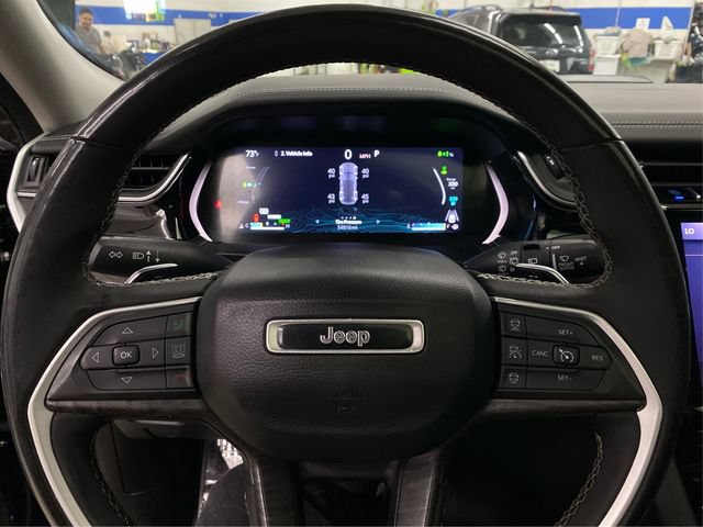 Used 2022 Jeep Grand Cherokee Limited 4xe w/ Luxury Tech Group II AWD/4WD image 23