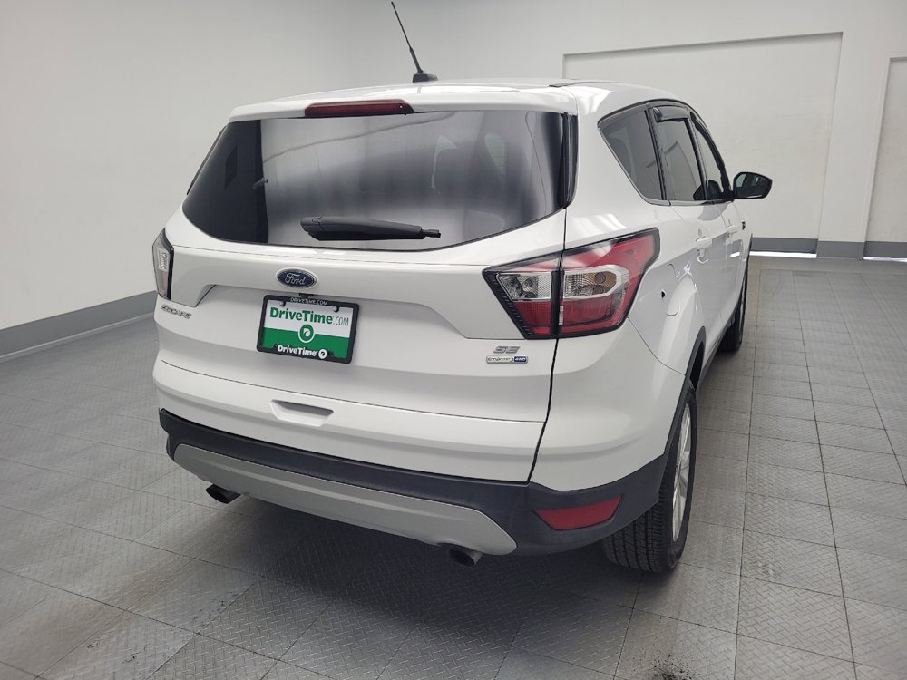 Used 2017 Ford Escape SE AWD/4WD image 7