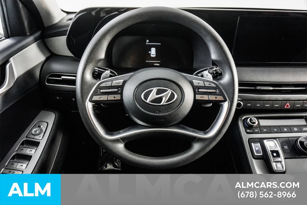 Used 2025 Hyundai Palisade SE FWD image 24