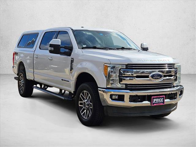 Used 2017 Ford F250 Lariat w/ Lariat Ultimate Package AWD/4WD image 3