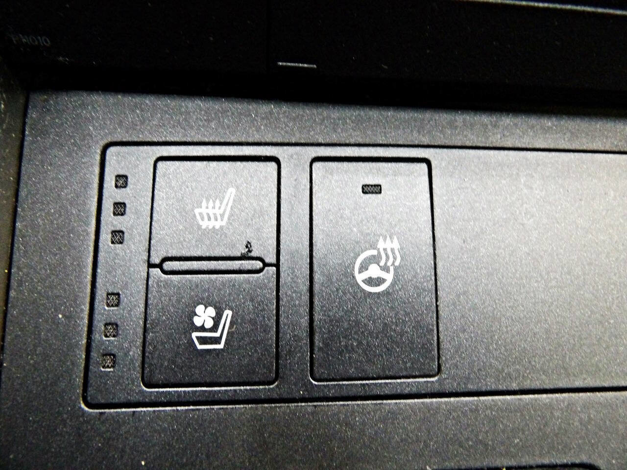 Used 2015 Lexus IS 250 AWD w/ F-Sport Package image 10