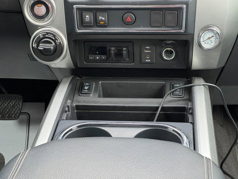 Used 2016 Nissan Titan PRO-4X image 14