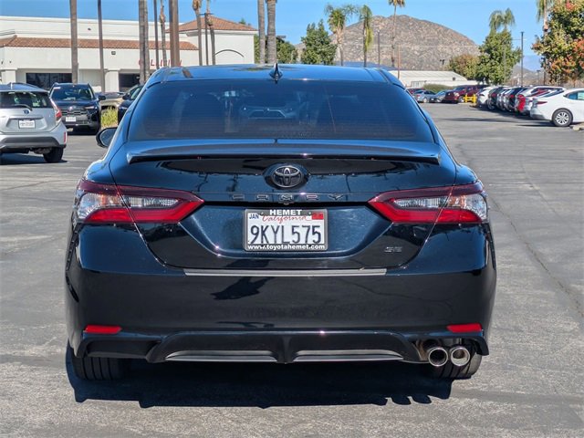 Used 2024 Toyota Camry SE image 6