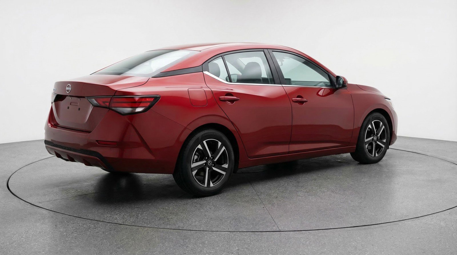 Used 2025 Nissan Sentra SV image 9