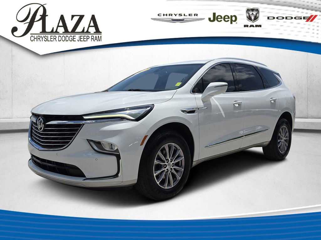 Used 2023 Buick Enclave Essence FWD image 1