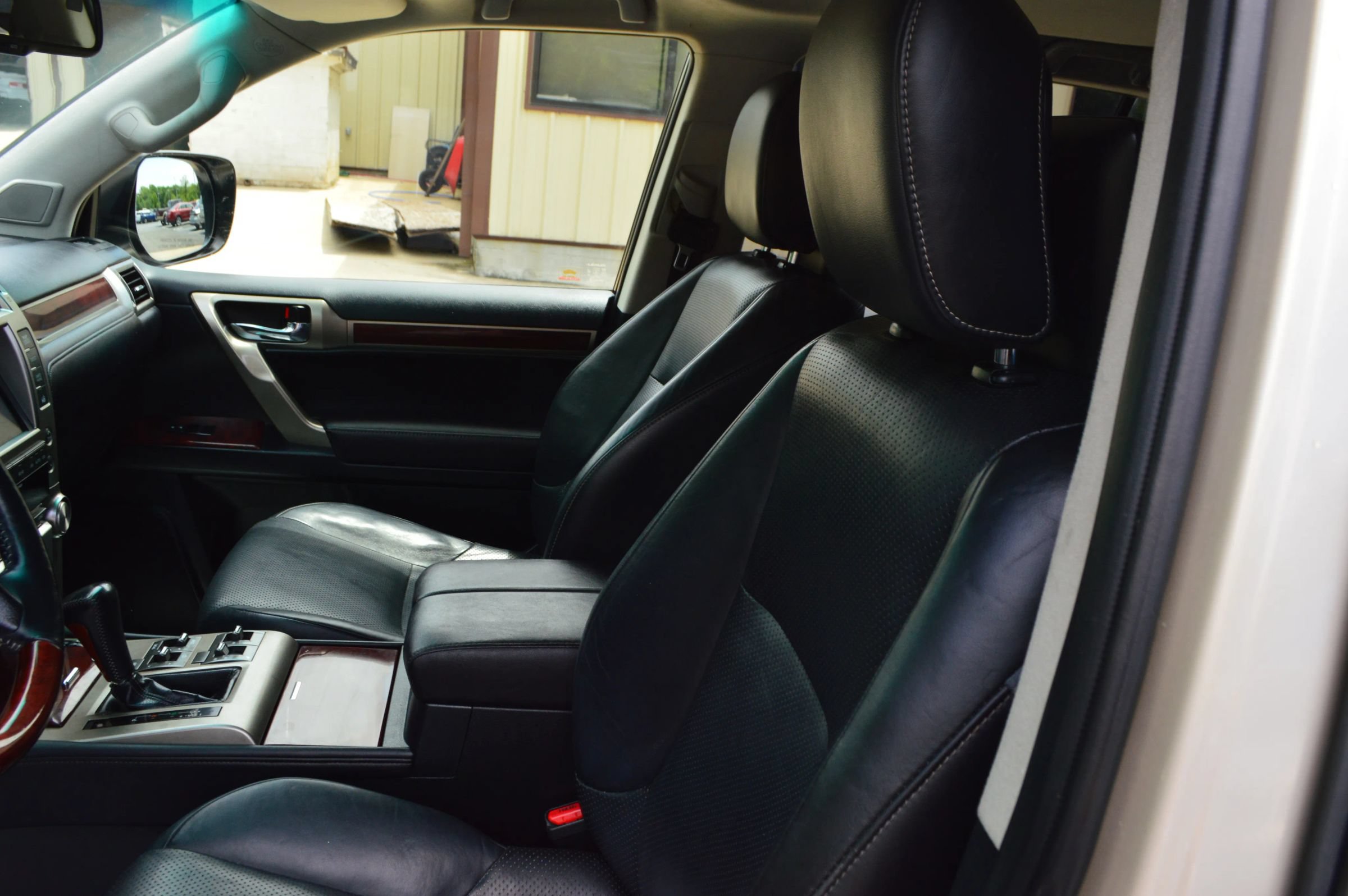 Used 2010 Lexus GX 460 Premium AWD/4WD image 15
