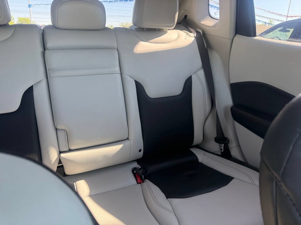 Used 2018 Jeep Compass Limited w/ Navigation Group AWD/4WD image 52