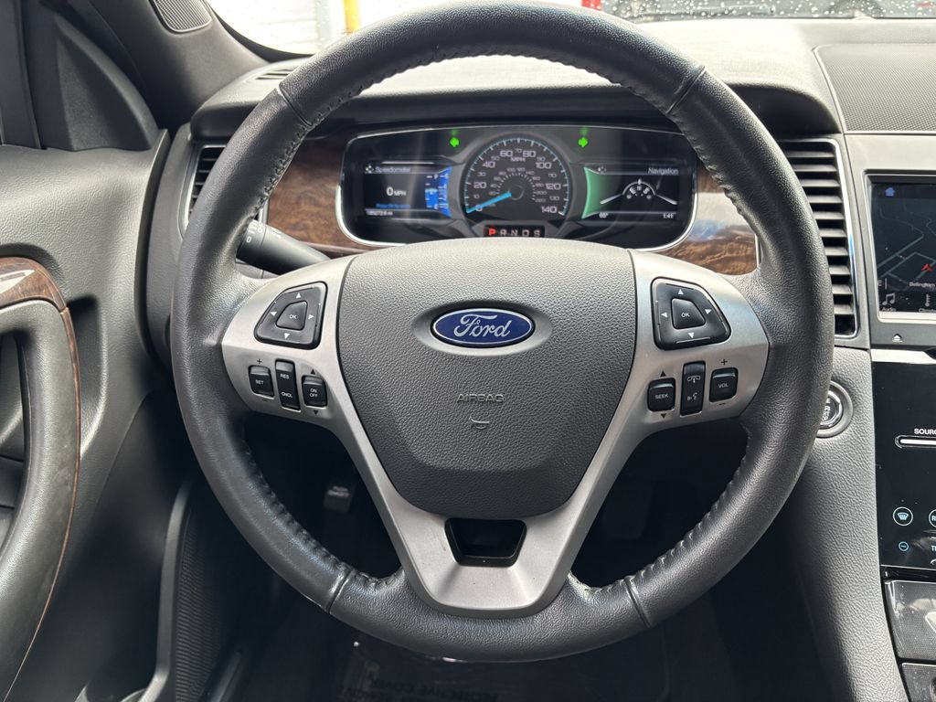 Used 2019 Ford Taurus Limited AWD/4WD image 14