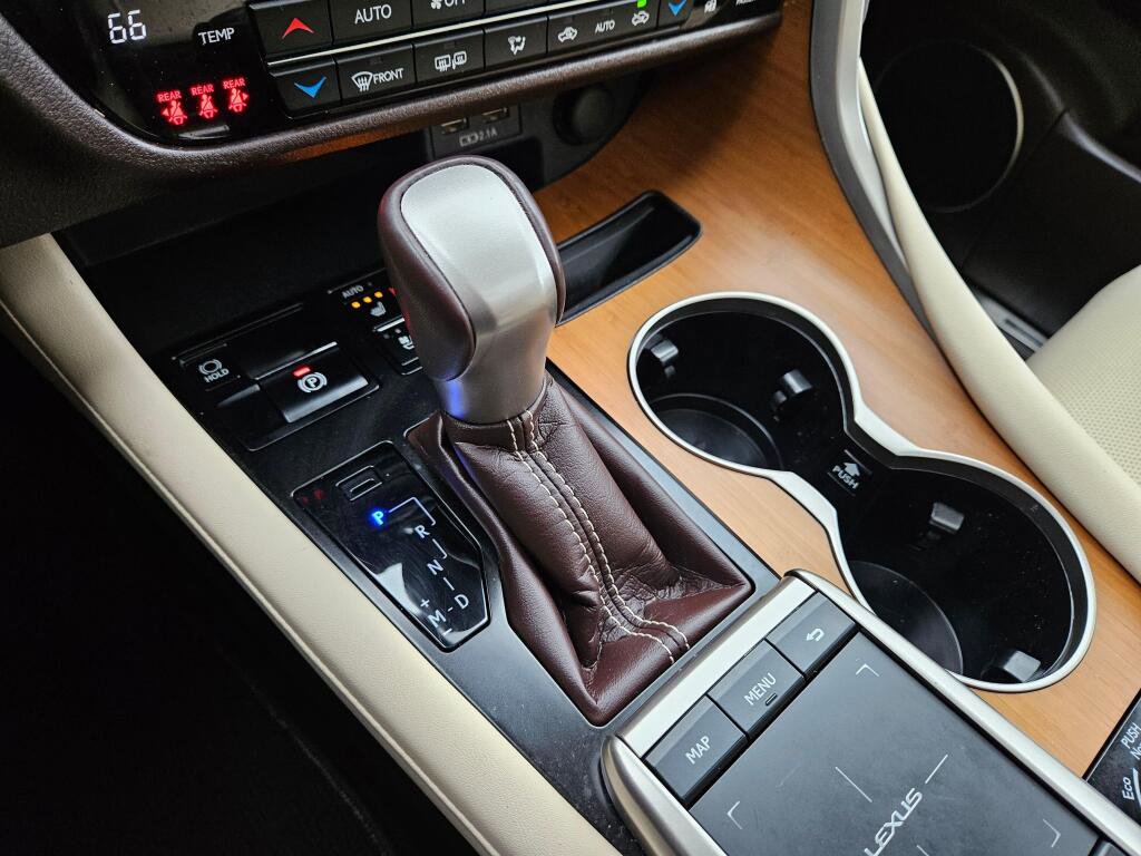 Used 2020 Lexus RX 350 AWD w/ Premium Package image 32