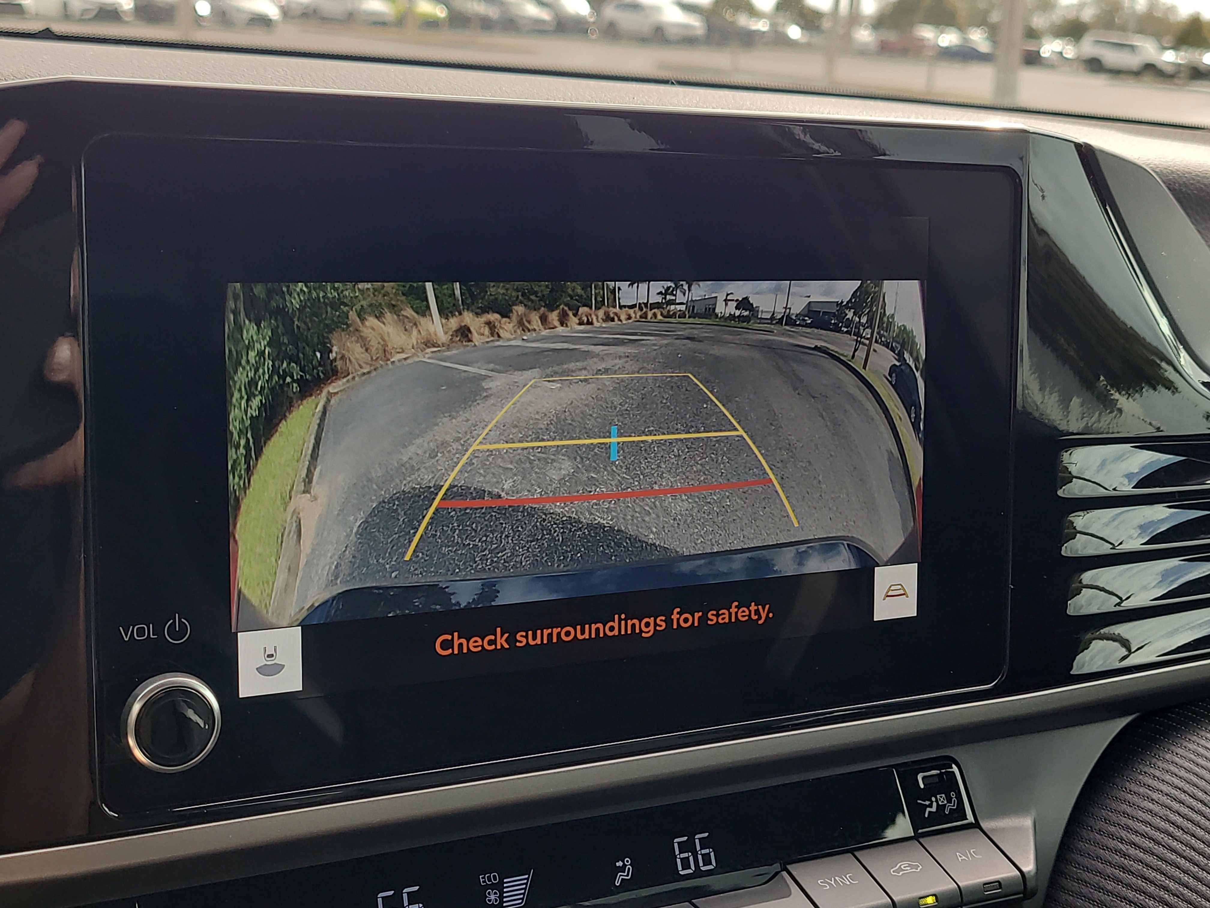 Certified 2025 Toyota Camry SE w/ Convenience Package image 23