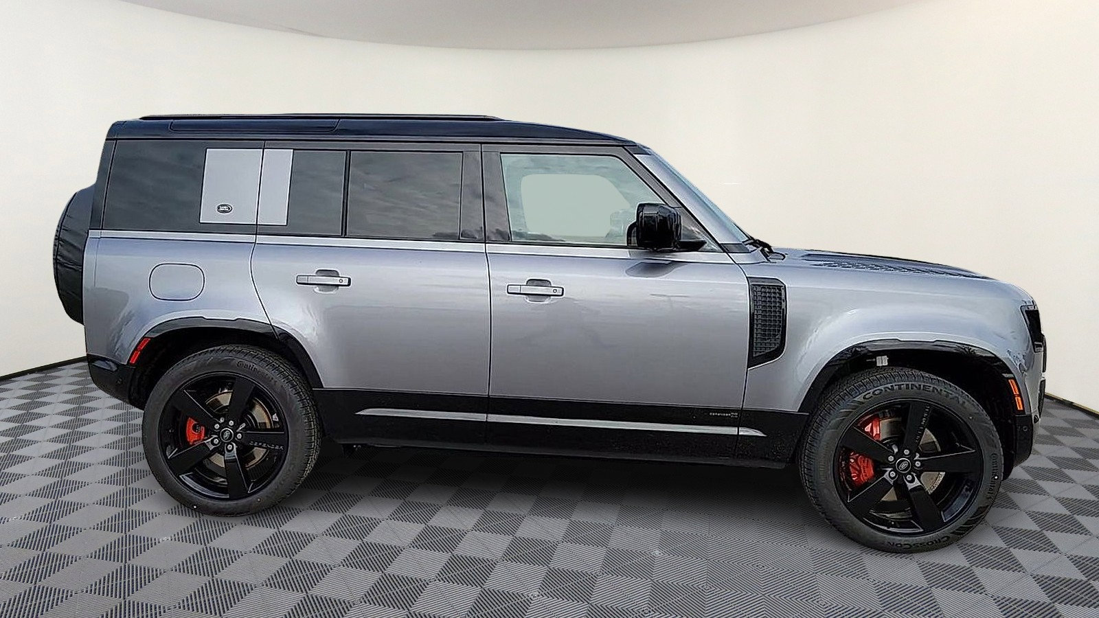 Certified 2024 Land Rover Defender 110 X image 9