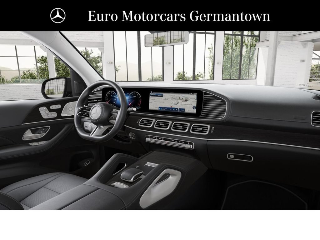 New 2026 Mercedes-Benz GLS 450 4MATIC image 6