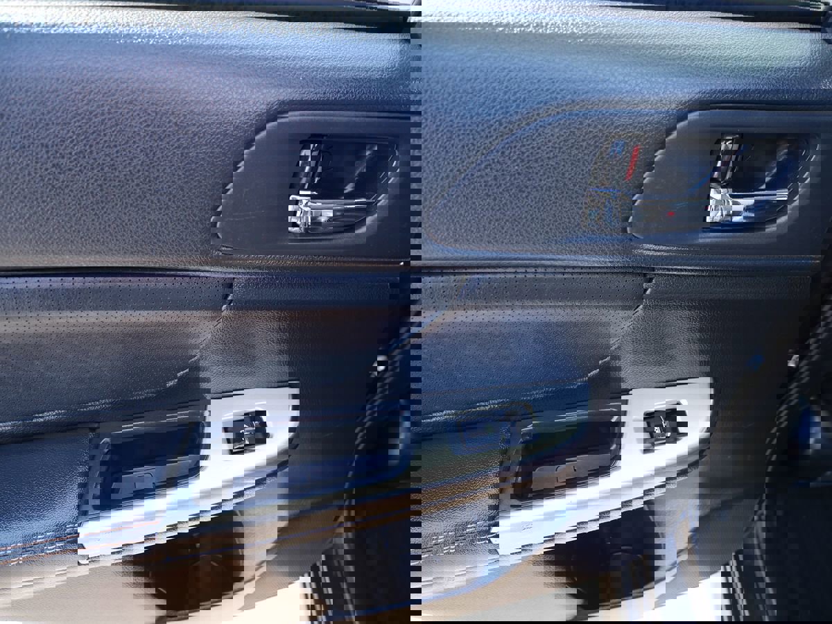 Used 2016 Subaru Crosstrek 2.0i Limited image 23