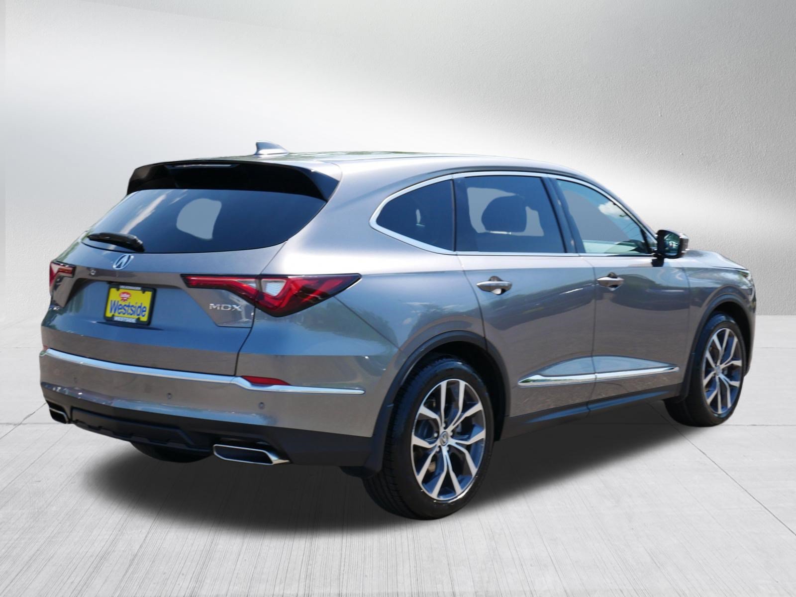 Used 2023 Acura MDX FWD w/ Technology Package image 7